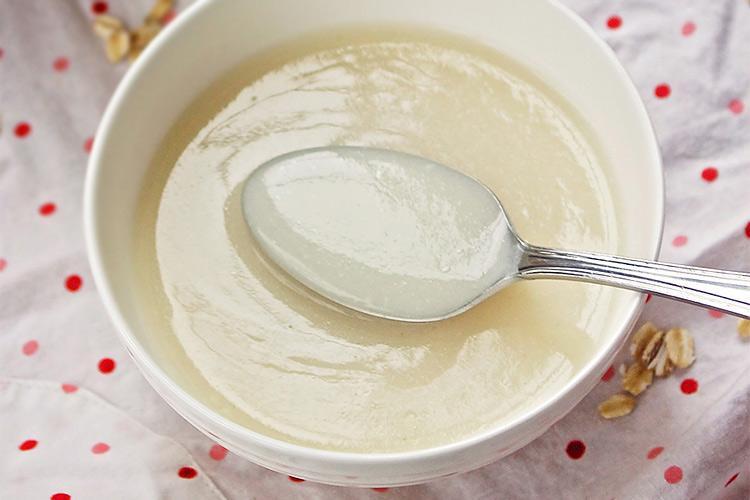Варится овсяный кисель