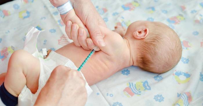 Первая вакцинация в прививочном кабинете