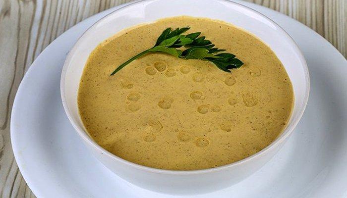 Пюре из куриной печени понравится малышу нежным и приятным вкусом
