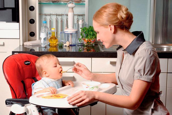 В домашних условиях можно приготовить полезное яблочное пюре