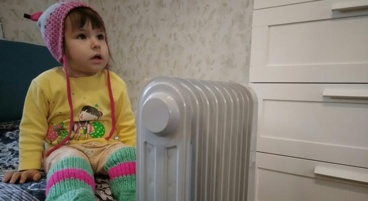 Причиной микротрещин в носу может быть сухой воздух